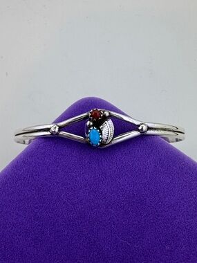 💛 Vintage Sterling Silver Turquoise & Red Stone Leaf Cuff | Desert Bloom